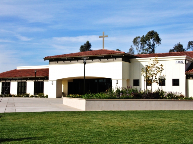 Elk Grove, St Maria Goretti Church