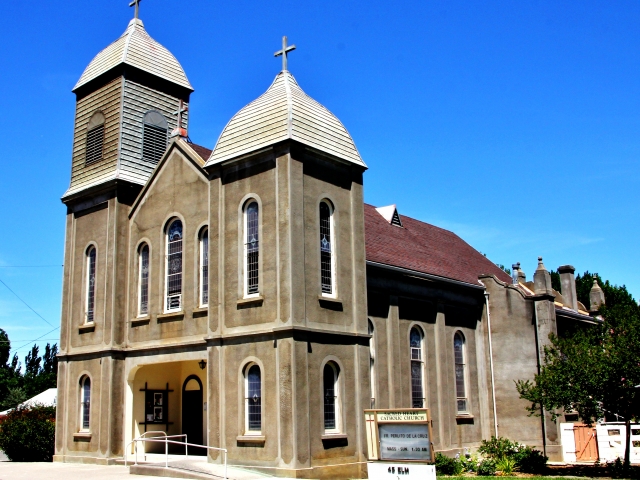Maxwell, Sacred Heart Church