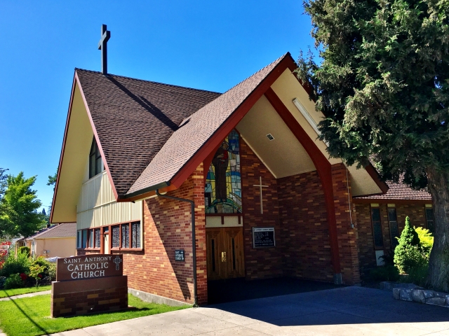 Mount Shasta, St Anthony Church