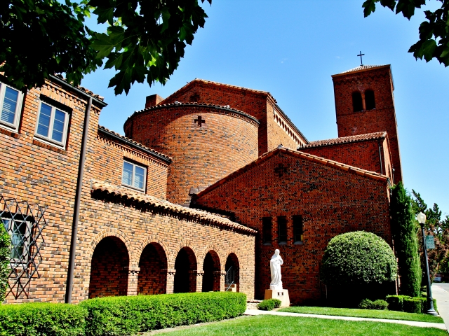 Sacramento, Sacred Heart Church