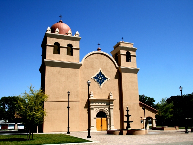 Vacaville, St Mary Church