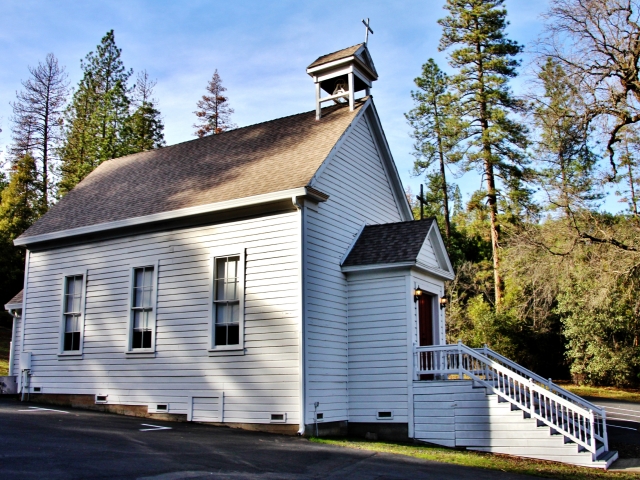Dobbins, Sacred Heart Mission Church